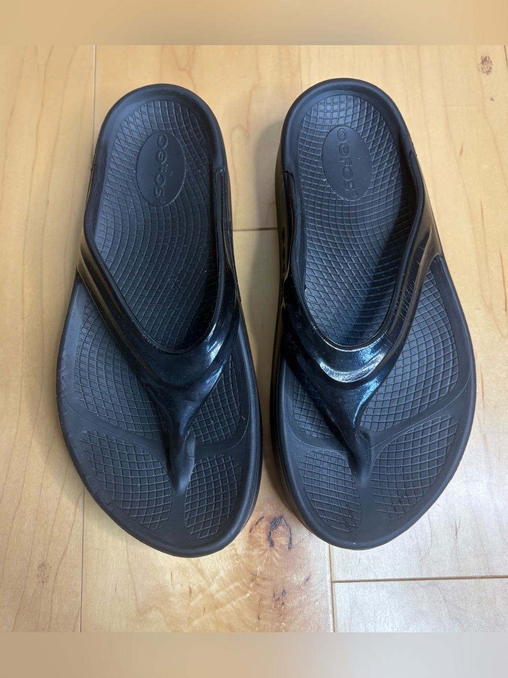 Oofos Oomega Oolala Black Platform Flip Flops